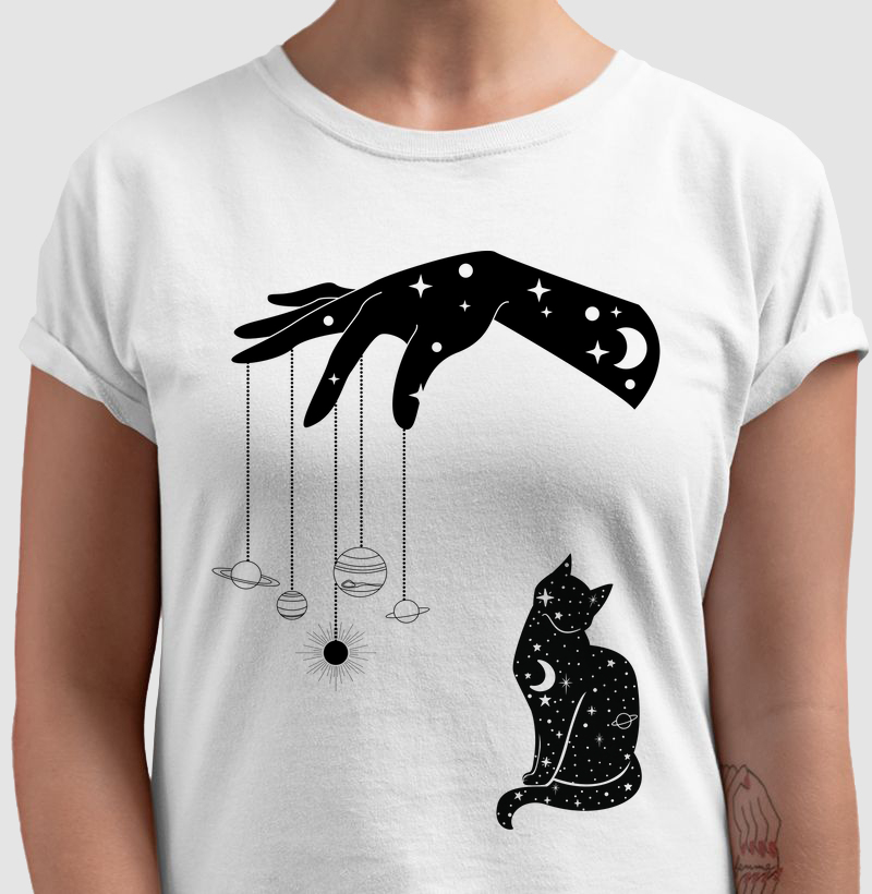 Camiseta Alquímica - A Dama, a Gata e a Magia