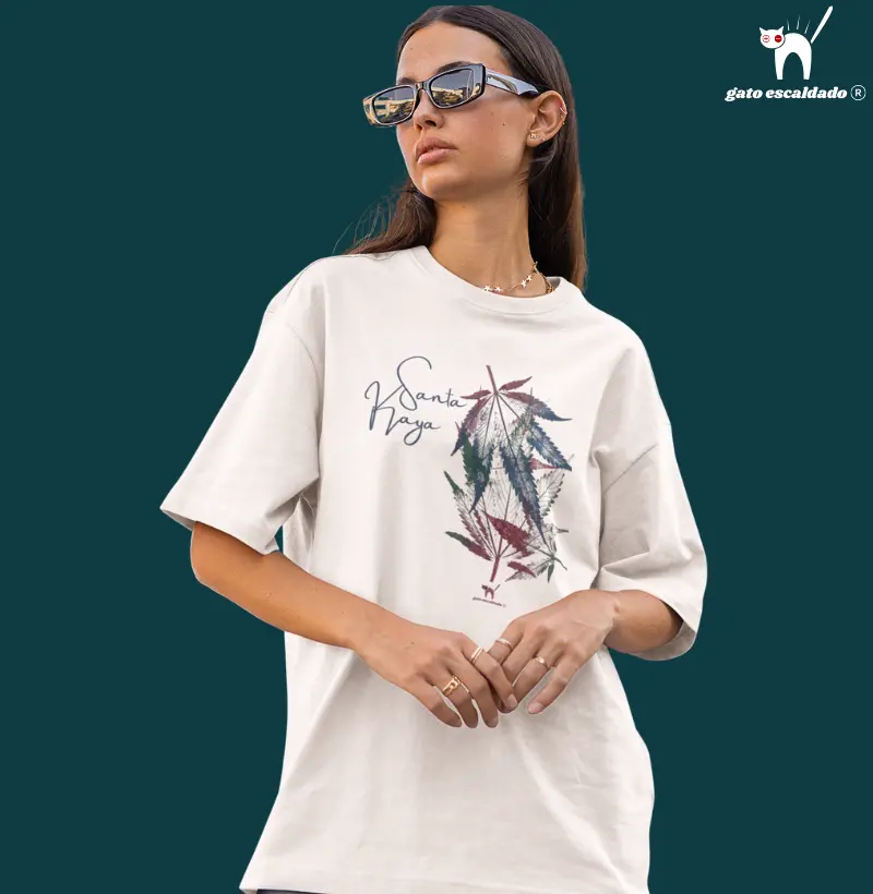 Camiseta Oversized Santa Kaya