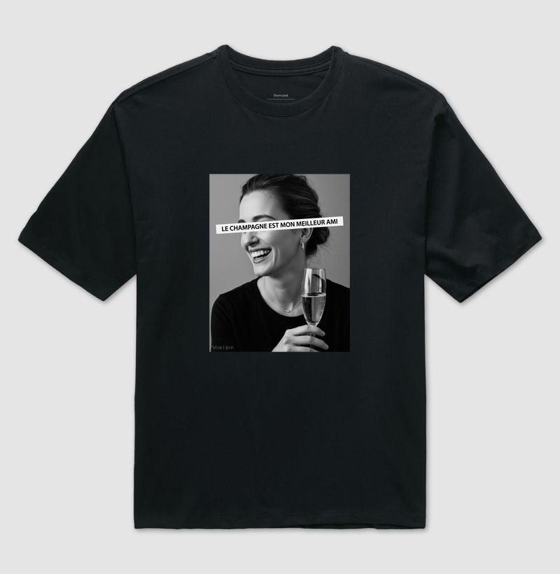 Le champagne est mon meilleur ami.