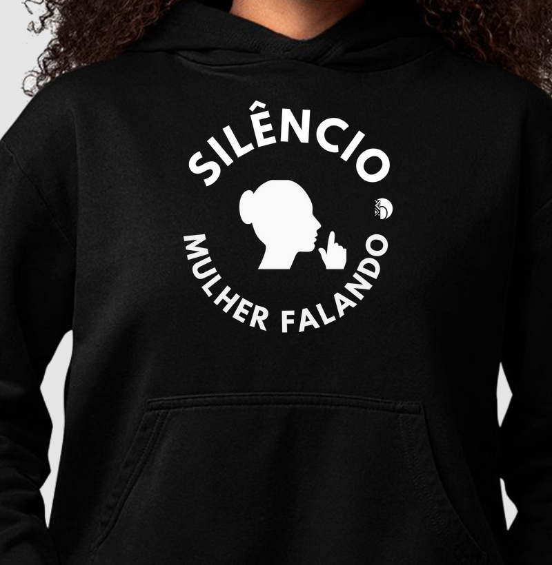 Silêncio, mulher falando