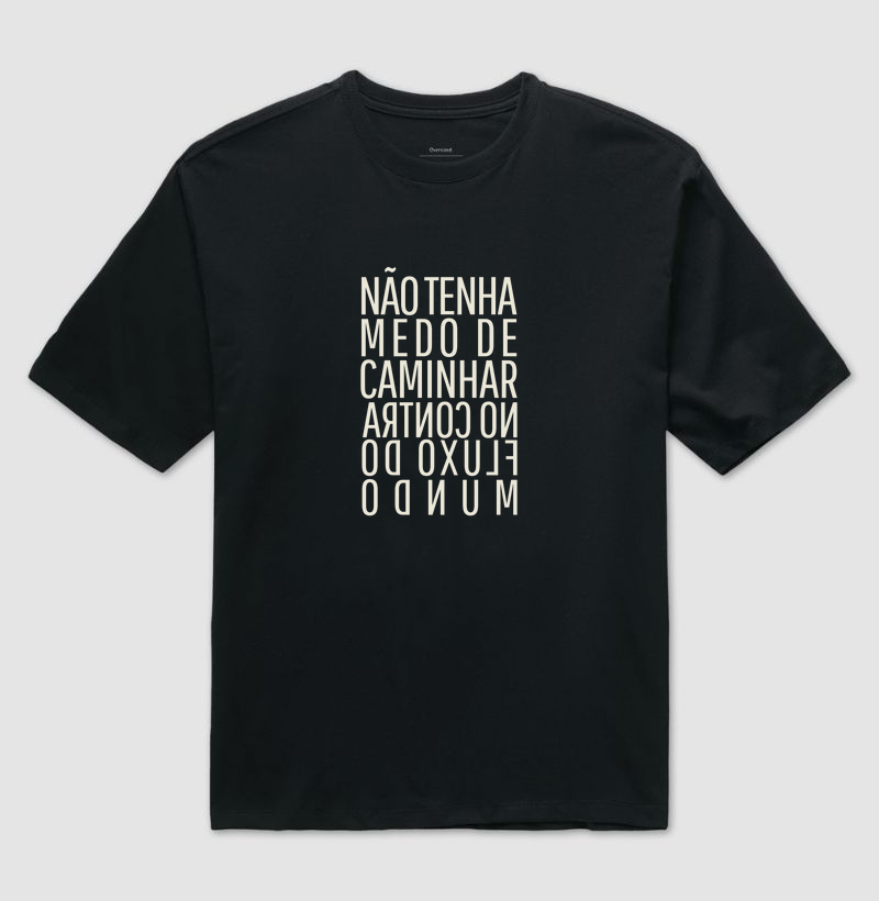 Camiseta Oversized Contra Fluxo.