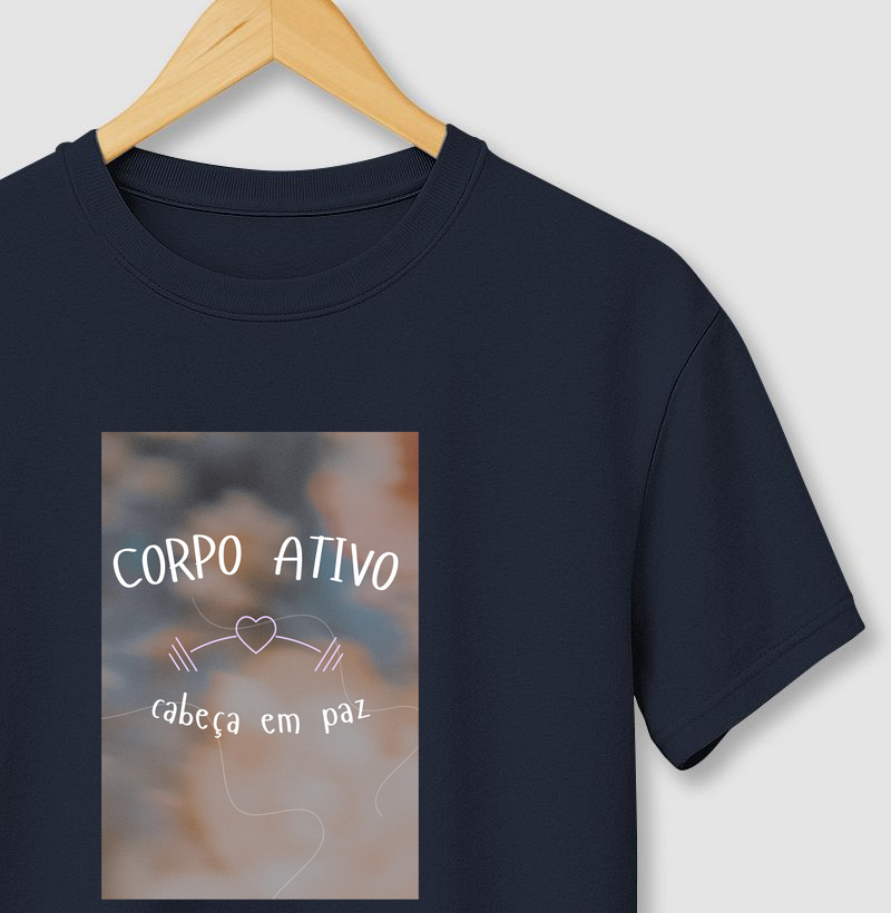 Camiseta corpo ativo cabeça em paz