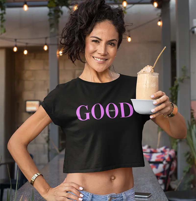 Cropped Good Vibes