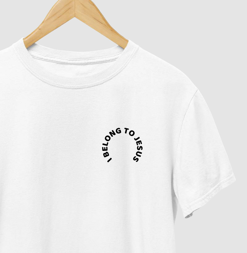 Camiseta Pertenço a Jesus