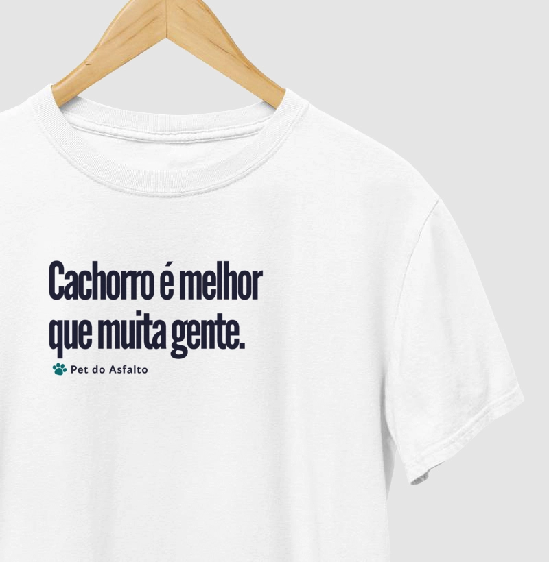 Cachorro é melhor que muita gente.