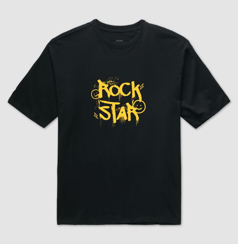 Rock Star: Camiseta Oversized - Destaque Seu Estilo com Atitude e Brilho