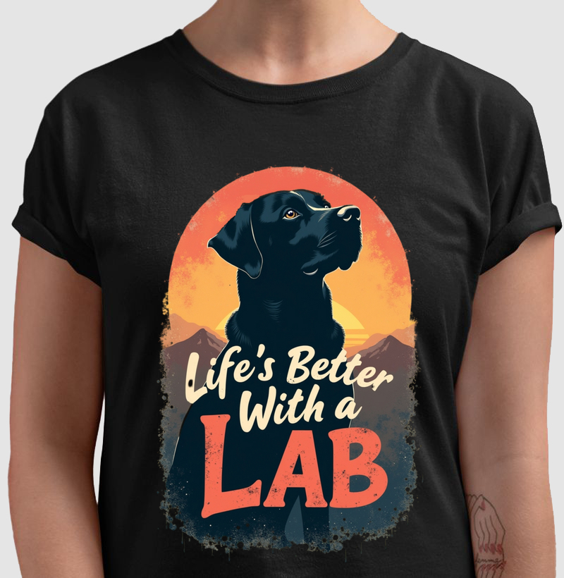 A Vida É Melhor com um Labrador – Camiseta Labrador Retriever para Amantes de Cães