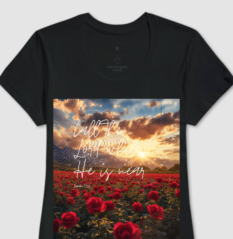 Rosa, a Flor da Paixão. Camiseta Supernova Estampada 
