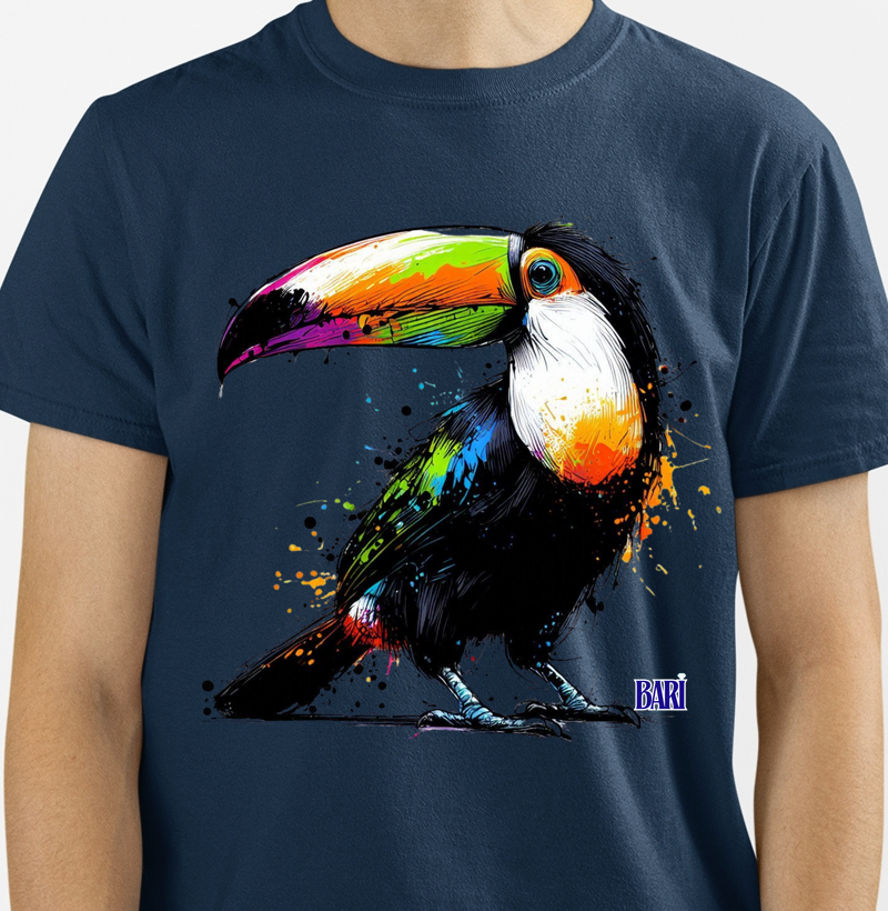 Camiseta com Estampa de Tucano em Tinta Abstrata