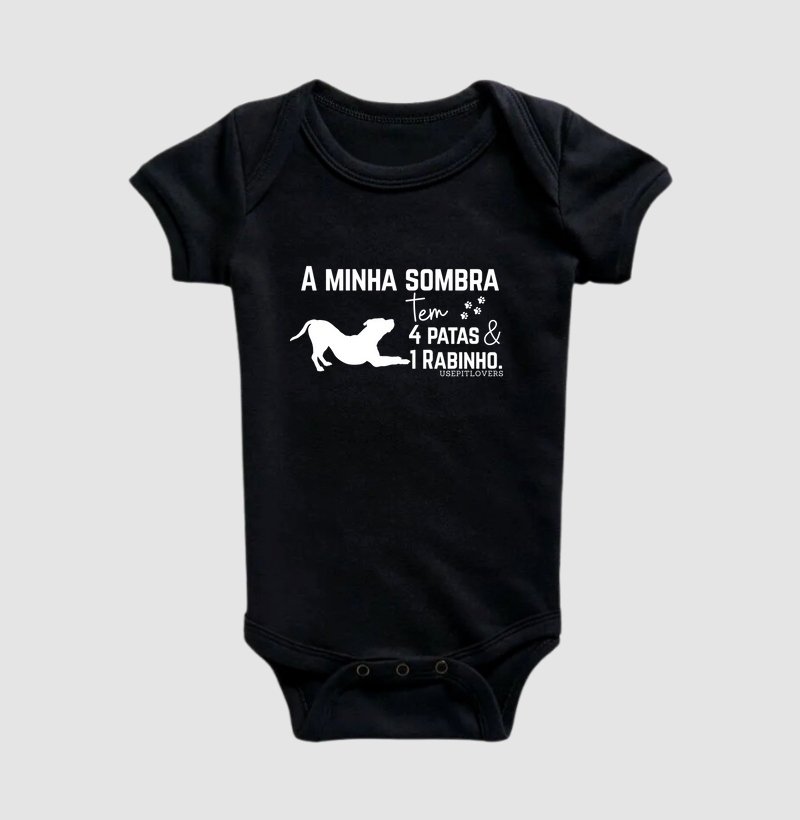 A MINHA SOMBRA TEM 4 PATAS E UM RABINHO