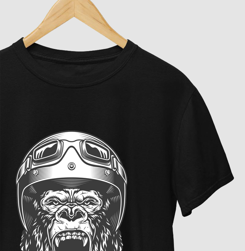 gorila com capacete