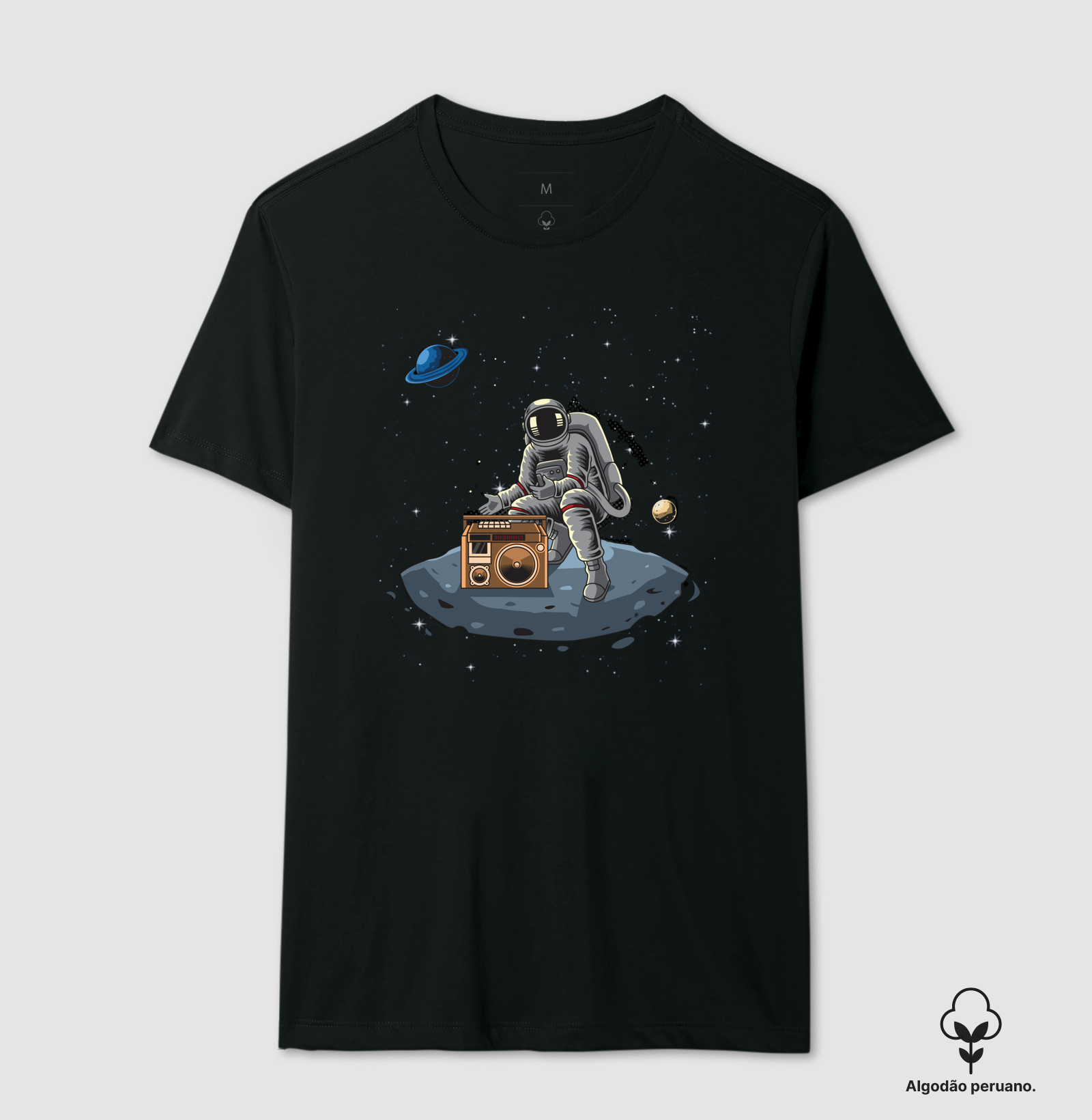 Astronauta Ouvindo Música no Espaço