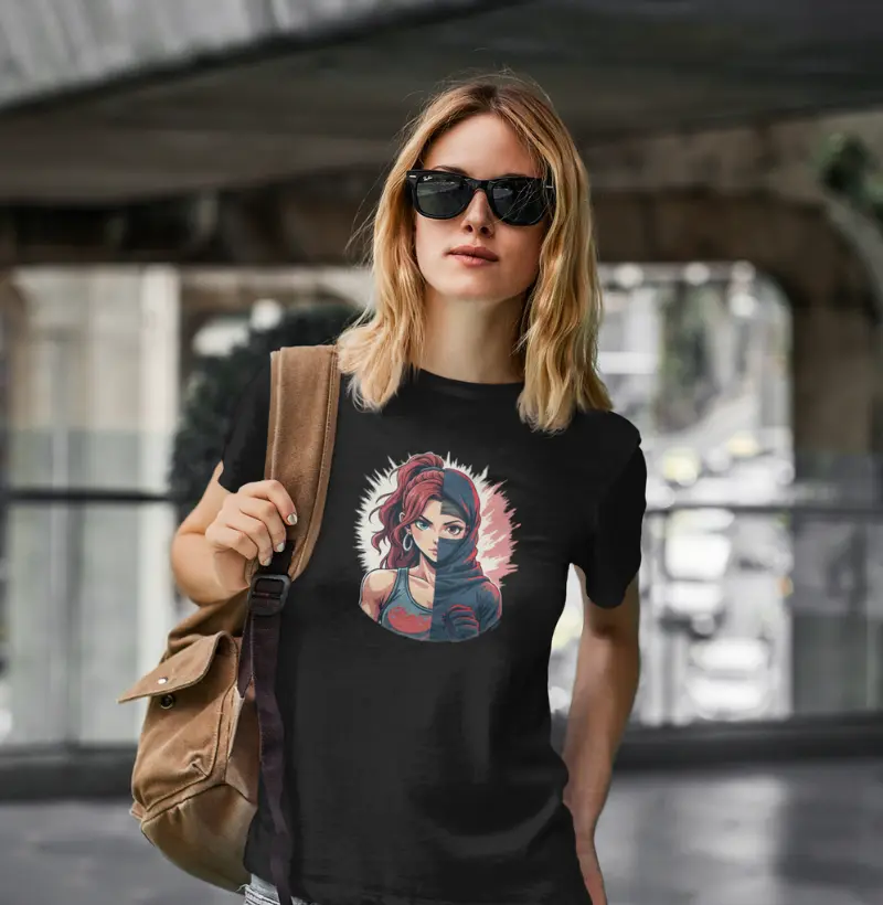Camiseta Feminina MMA | "Lutadora de dia, ninja de noite" | Artes Marciais com Humor | Atletiva