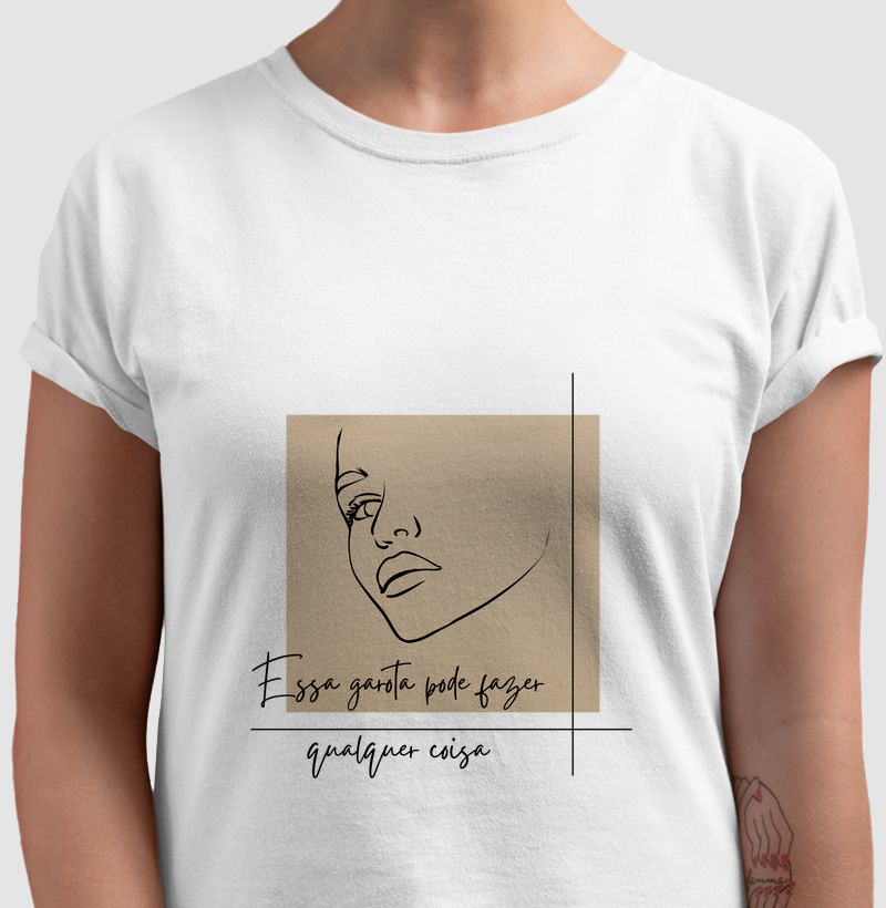 Camiseta Essa garota pode fazer qualquer coisa 