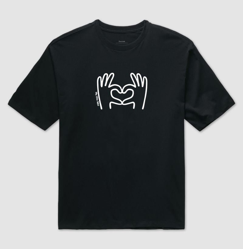 Camiseta Oversized - Luv