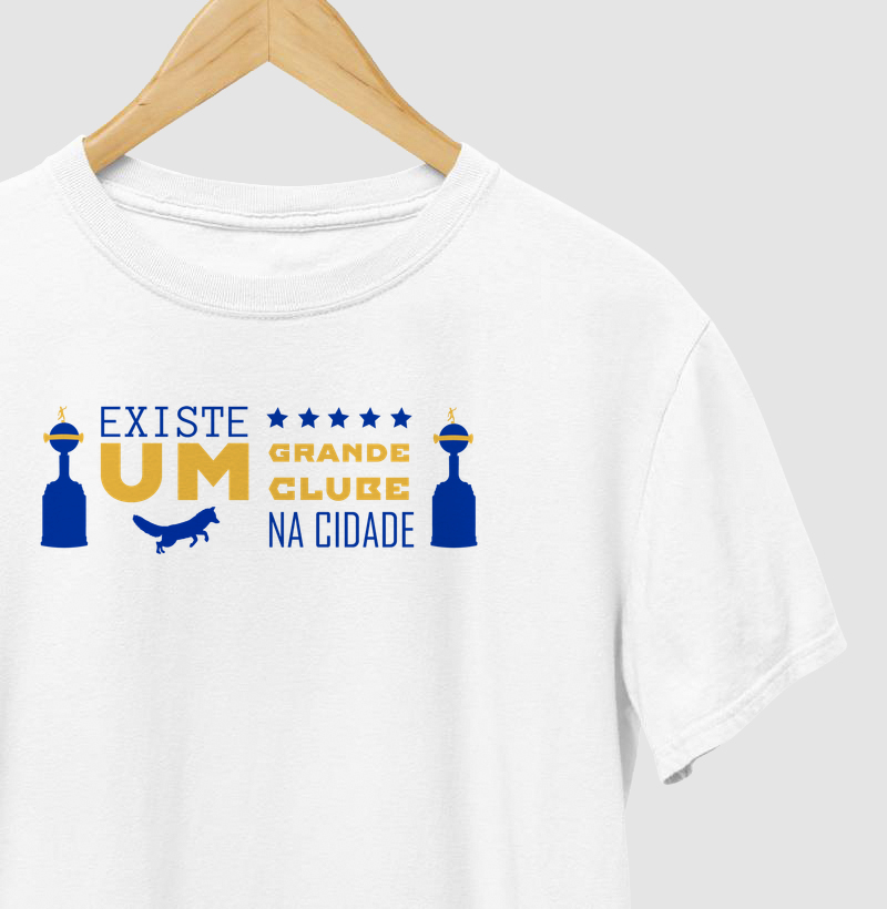 Existe um grande clube na cidade