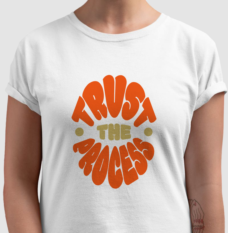 Confie no Processo: Camiseta - Estilo com Mensagem Positiva