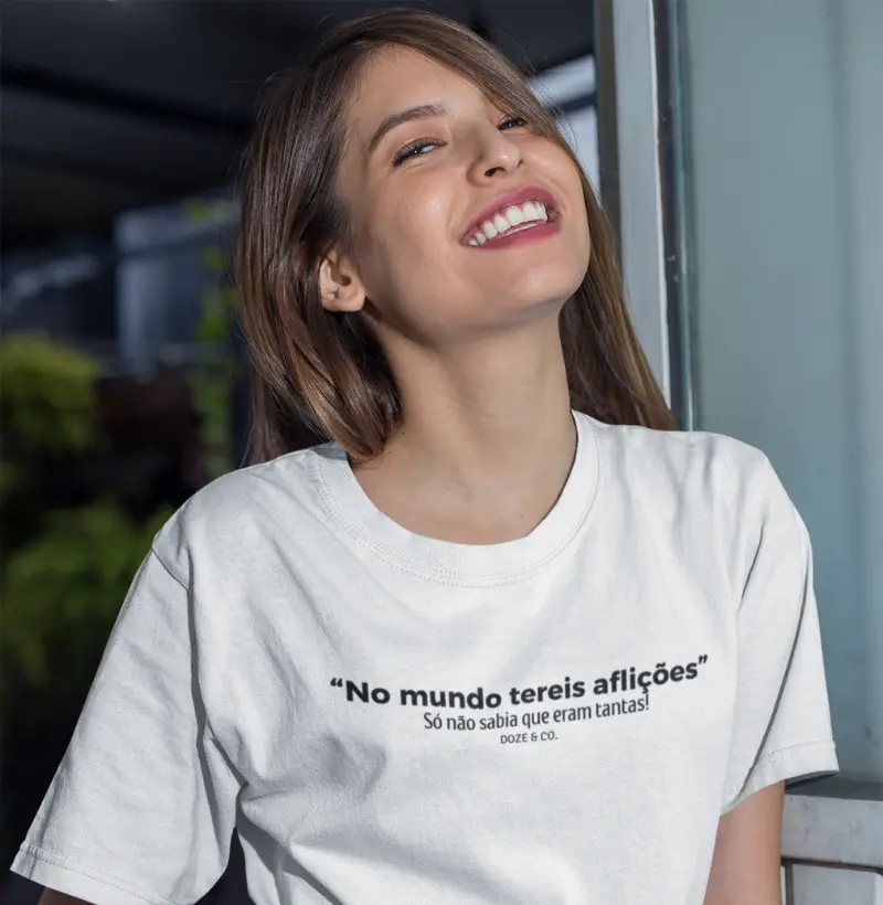 Camiseta No mundo tereis aflições