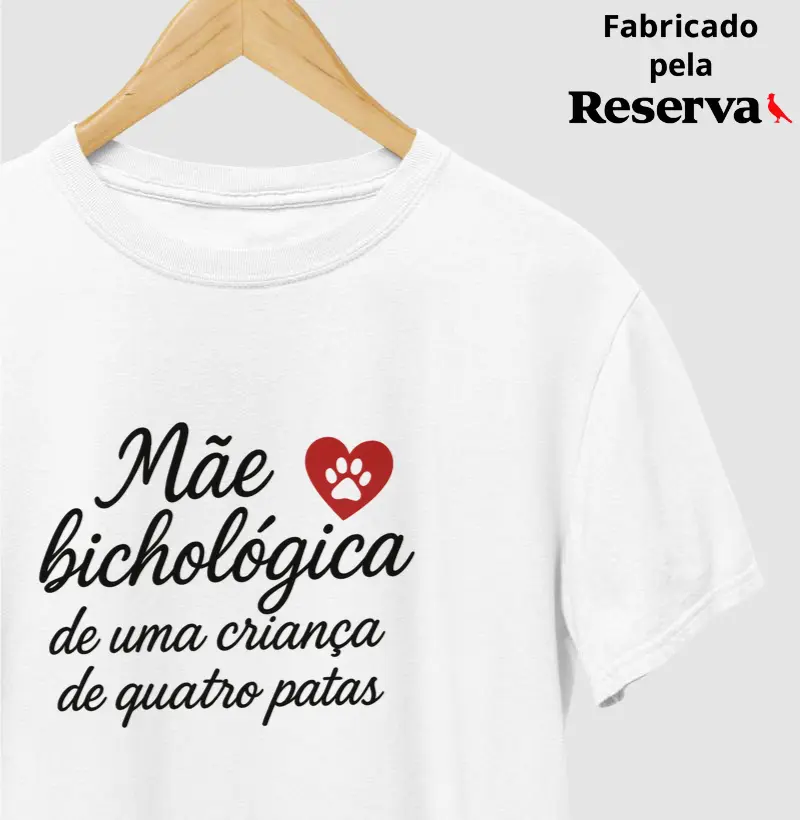Mãe Bichológica de Uma Criança de Quatro Patas