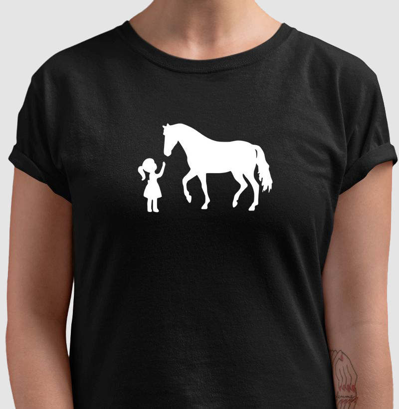 Menina e seu Cavalo
