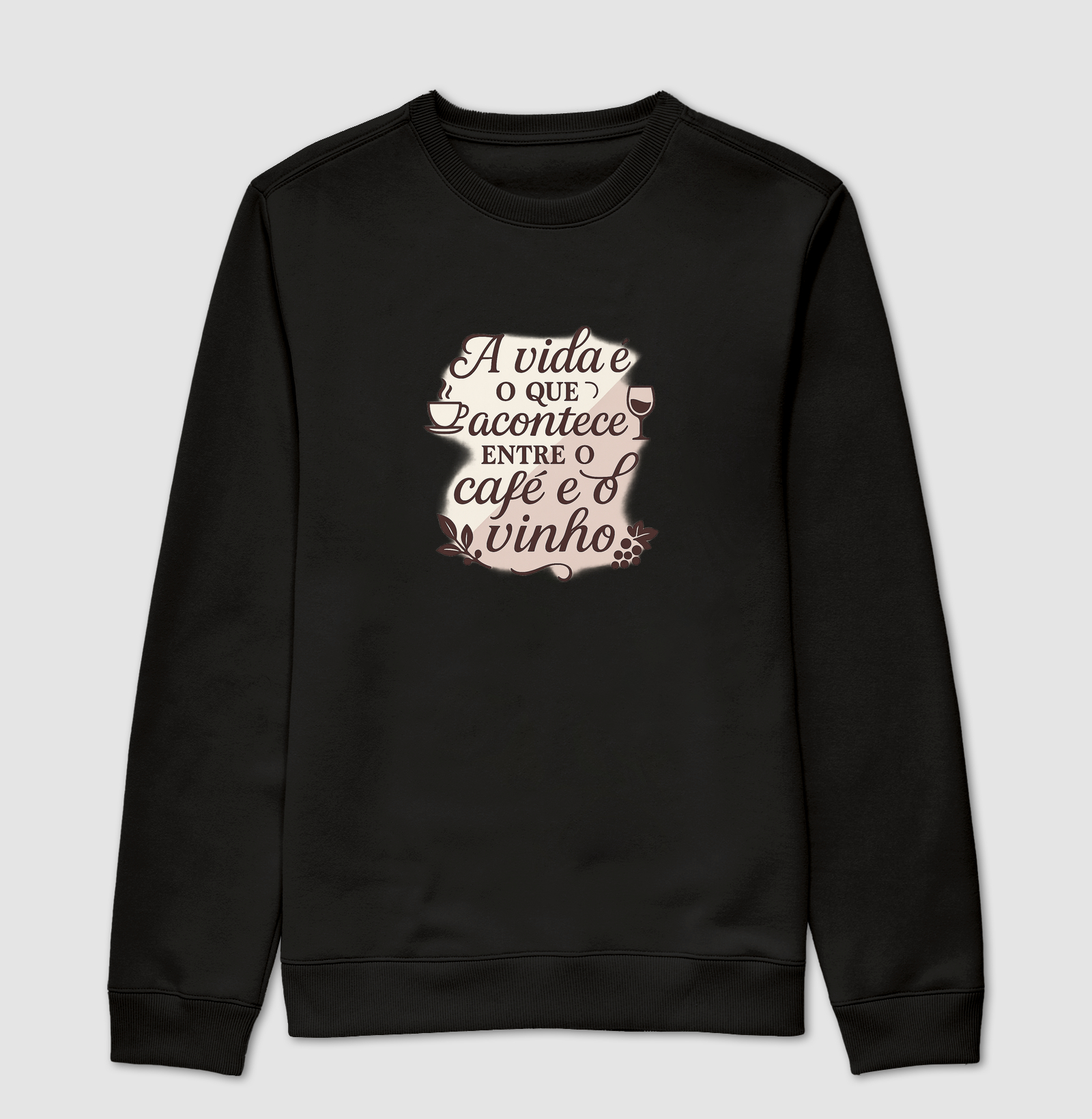 Camiseta A Vida é o que acontece entre o Café e o Vinho