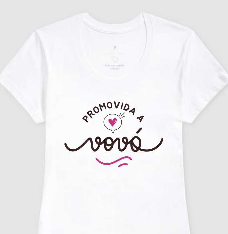Camiseta Promovida à Vovó
