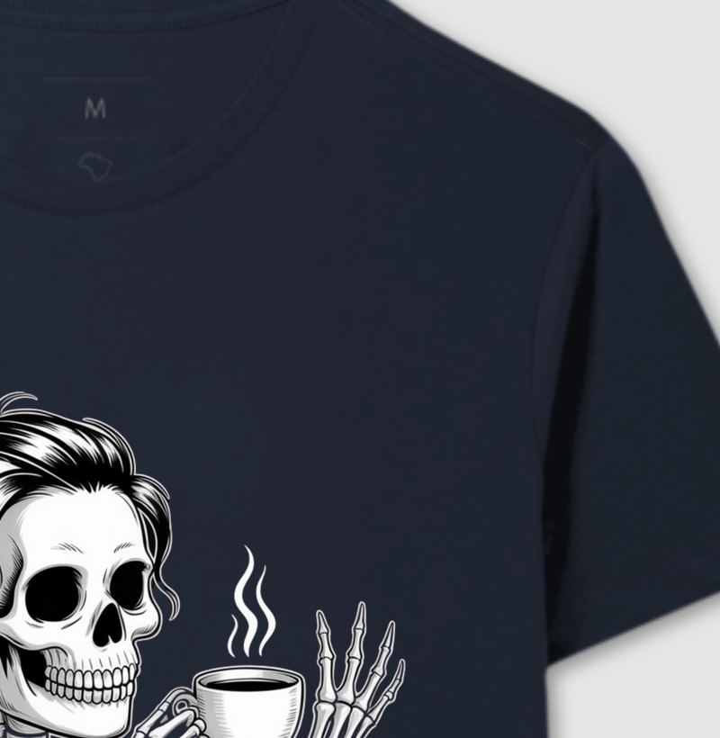 Camiseta "Never Better" - Morta, Mas Passando Bem | Chigos