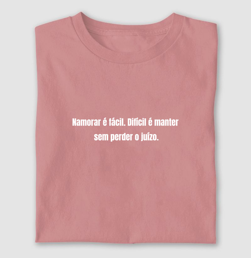 Camiseta Namorar É Fácil