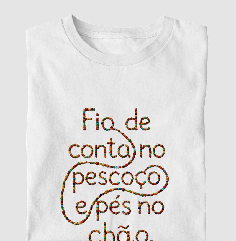 Fio de conta e pés no chão