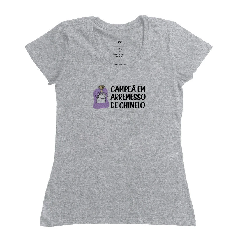 Campeã de Arremesso de Chinelo