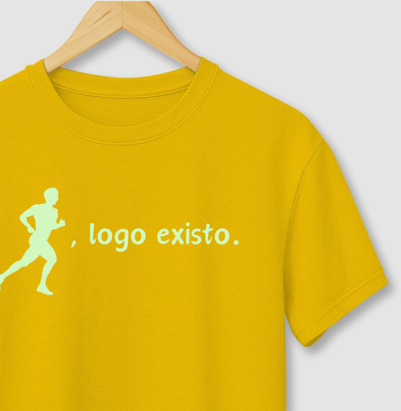Camiseta Corro, logo existo