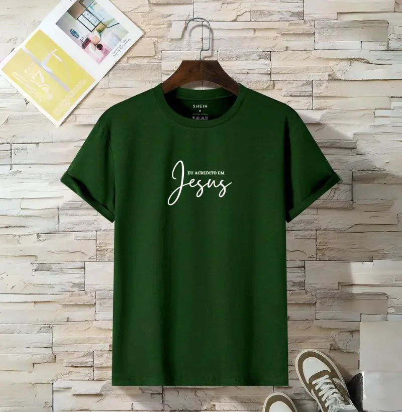 Camiseta Cristã "Jesus"