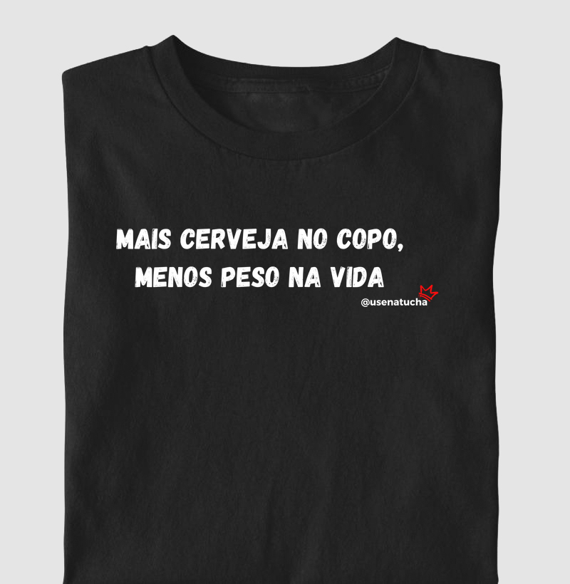 MAIS CERVEJA NO COPO