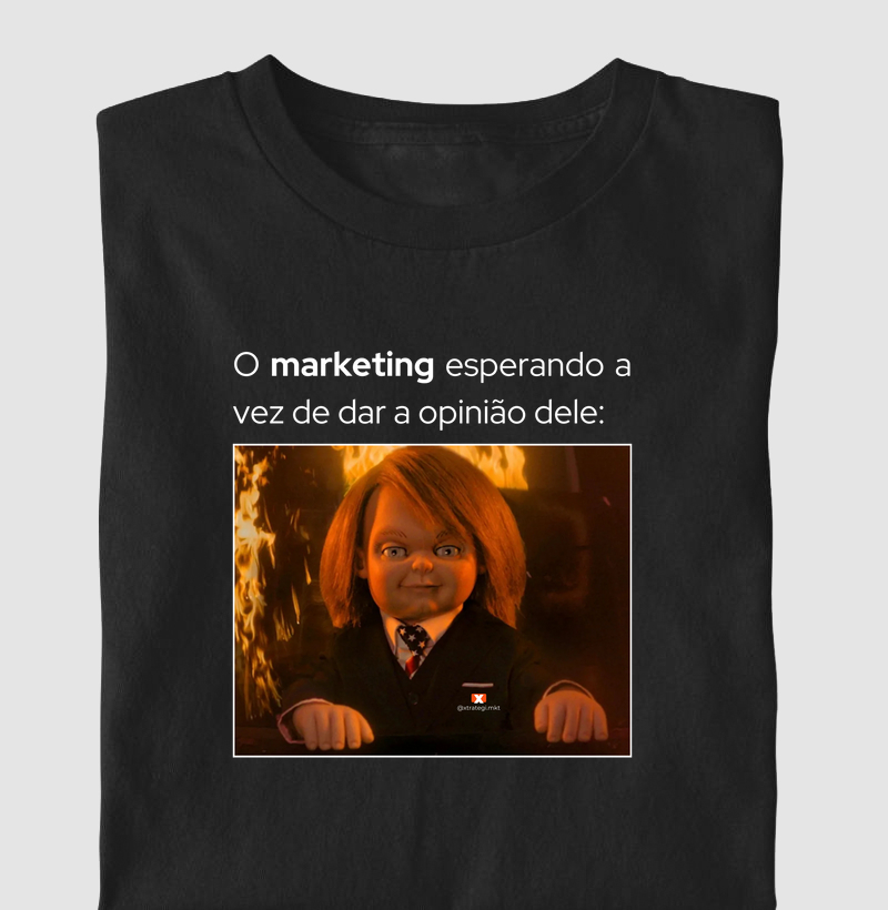 Meme: O marketing esperando a vez de dar a opinião dele