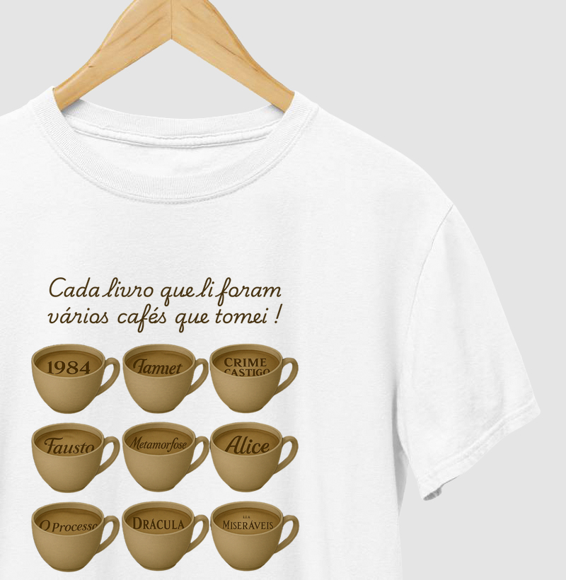 CAFÉ & CLÁSSICOS — CAMISETA PARA LEITORES APAIXONADOS