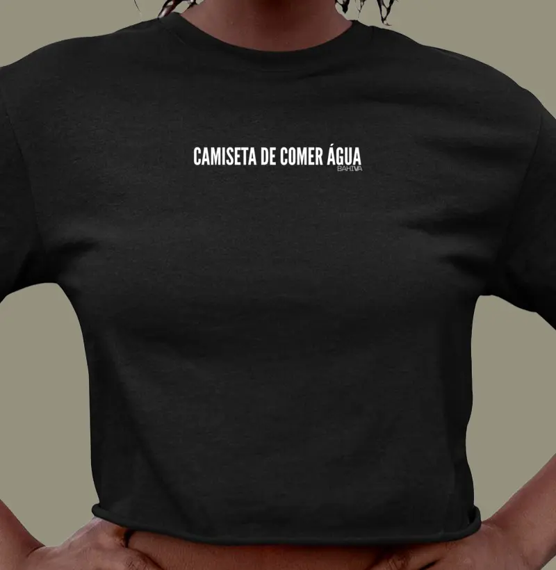 Camiseta de comer água
