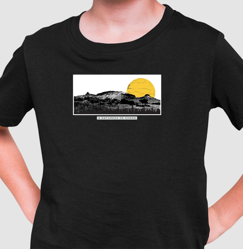 Camiseta A Natureza Me Chama - Oversized