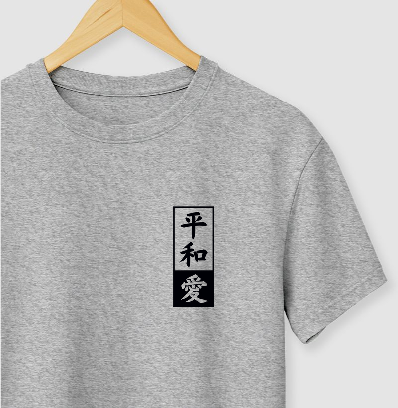 Camiseta Paz & Amor