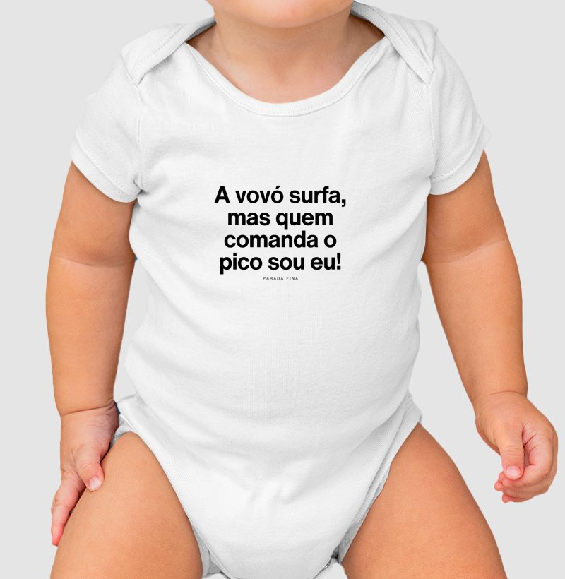 A vovó surfa, mas quem comanda o pico sou eu!