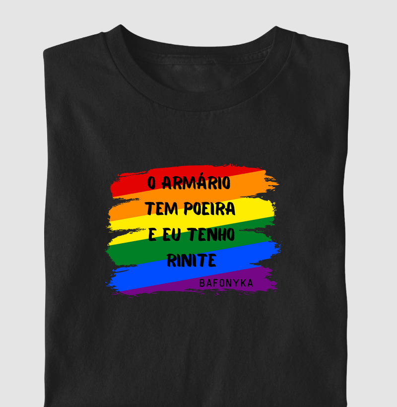 🤧 O armário tem poeira e eu tenho rinite.