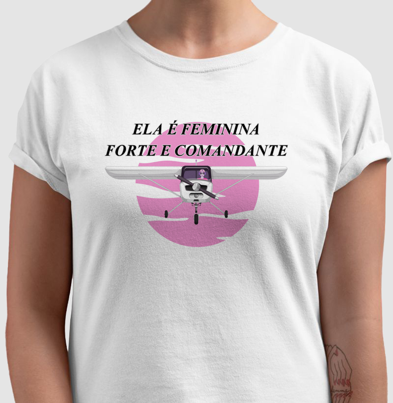 Feminina Forte e Comandante