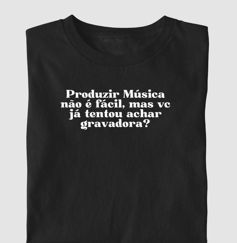 Produzir música não é fácil...