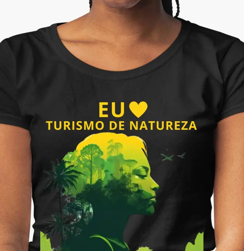 Mulheres que gostam de turismo de natureza
