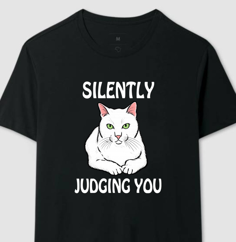 Camiseta Silently Judging You