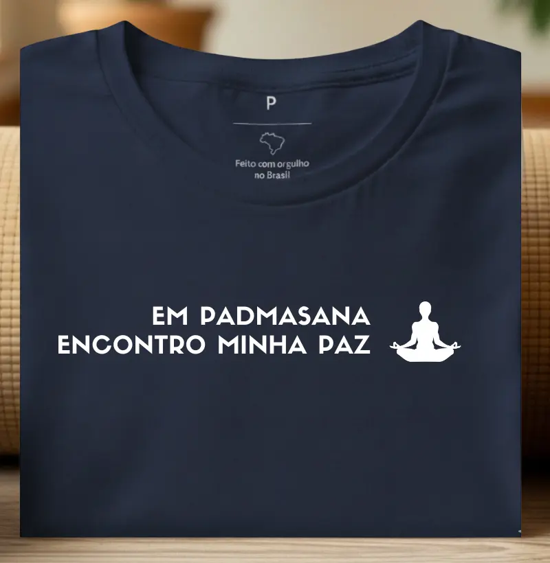 Em Padmasana encontro minha paz.