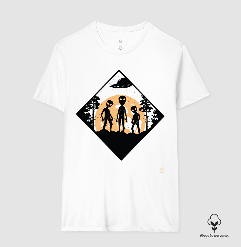 Camiseta Algodão Peruano Coisas de Alien 2