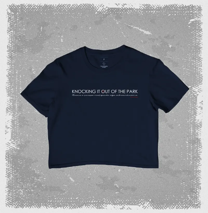 Camiseta Cropped Knocking it out