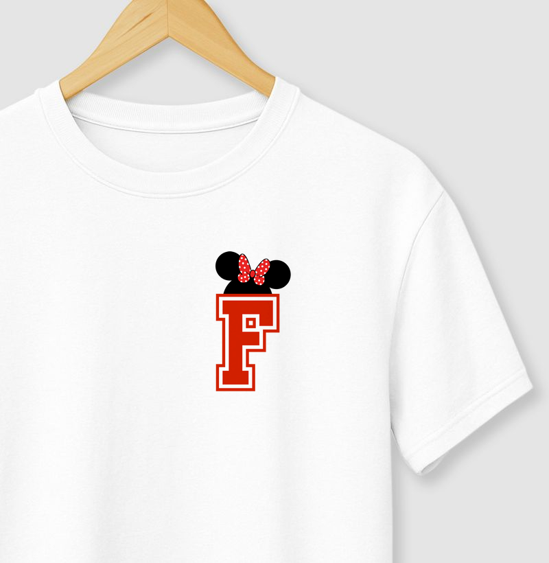 F (Flávia)