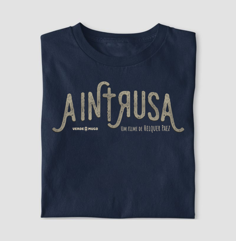 A INTRUSA