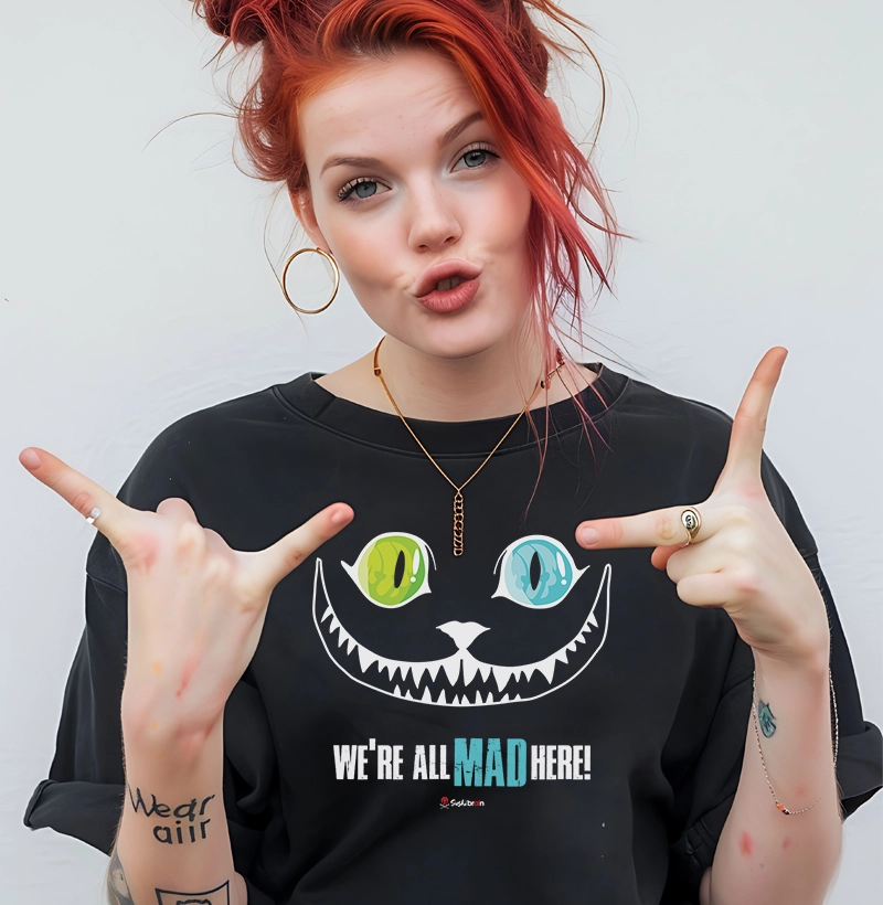 We´re all MAD here Tshirt